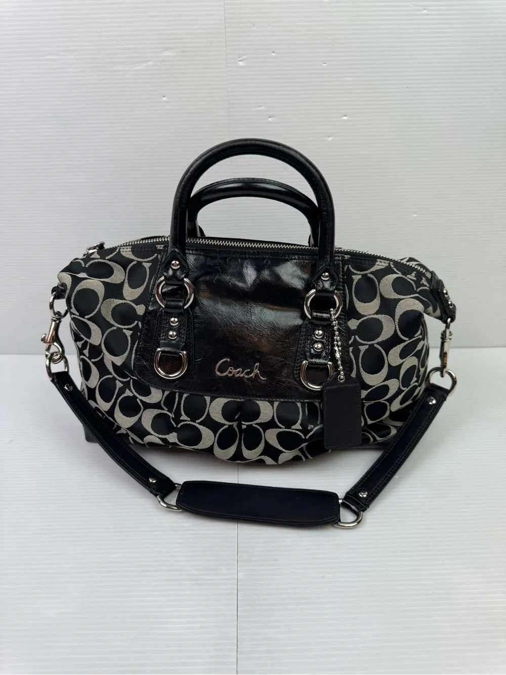 Coach F15443 Black Signature C Sateen Patent Leather Satchel Shoulder Handbag Ba
